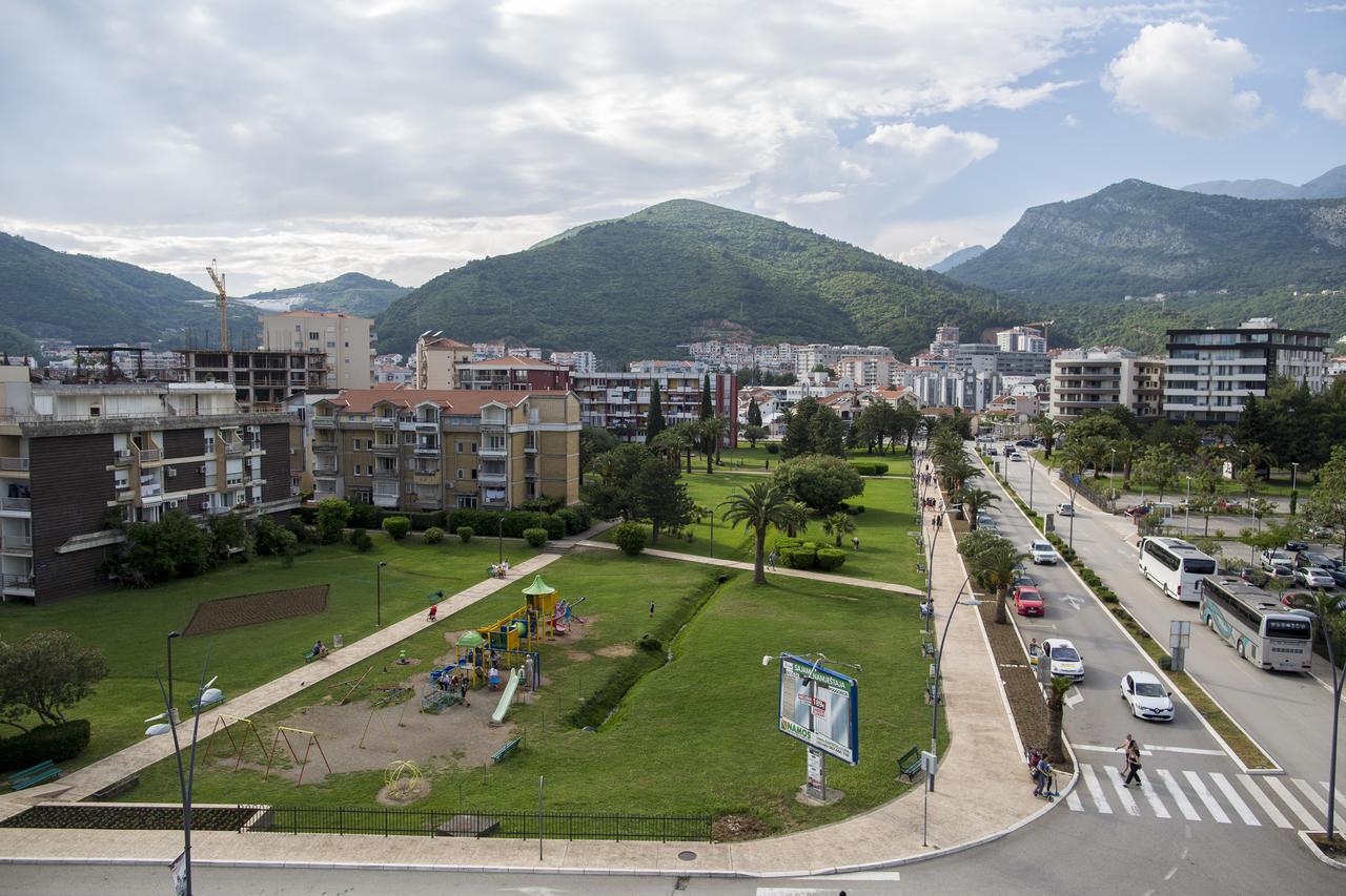 Apartman Anna Tre Canne Budva Exterior photo