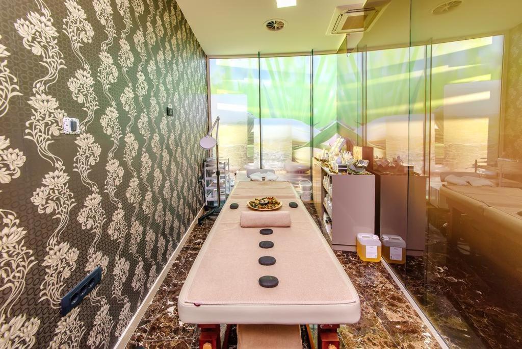 Apartman Anna Tre Canne Budva Exterior photo